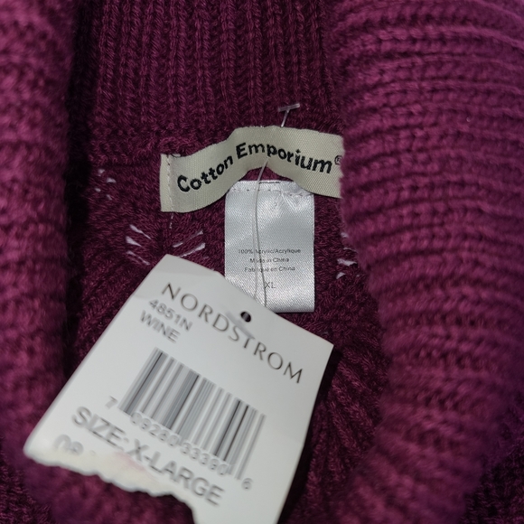 New Cotton Emporium Cable Knit Cropped Sweater - Picture 4 of 8